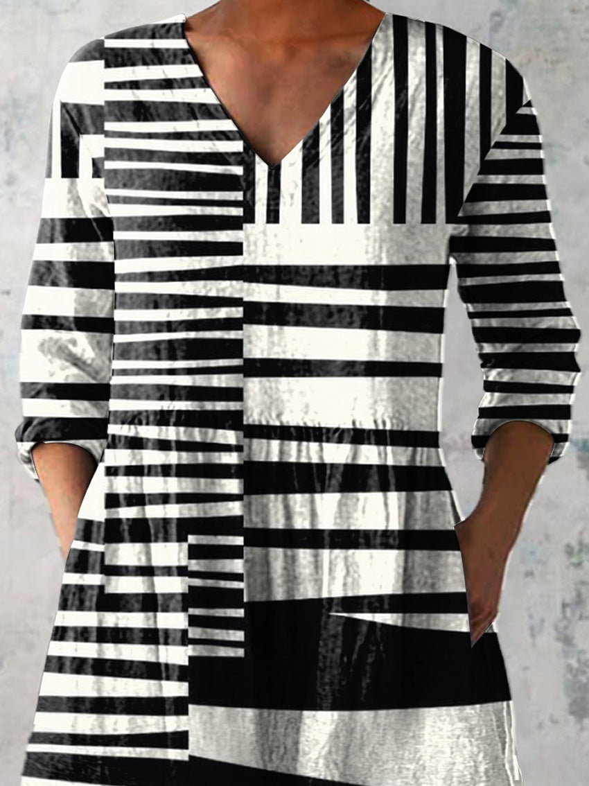 Abstract Strip Pattern Printed Women's Casual Linen V-Neck Shirt