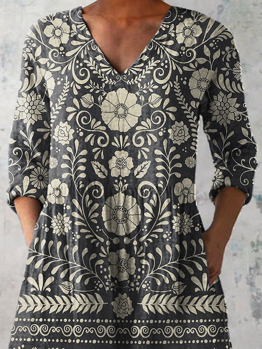 Retro Floral Pattern Printed Women's Casual Linen V-Neck Shirt