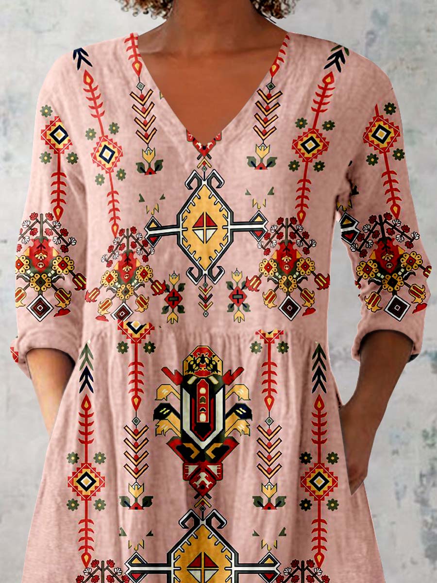 Women's Pellis Geometric Pattern Cotton and Linen V-neck Top