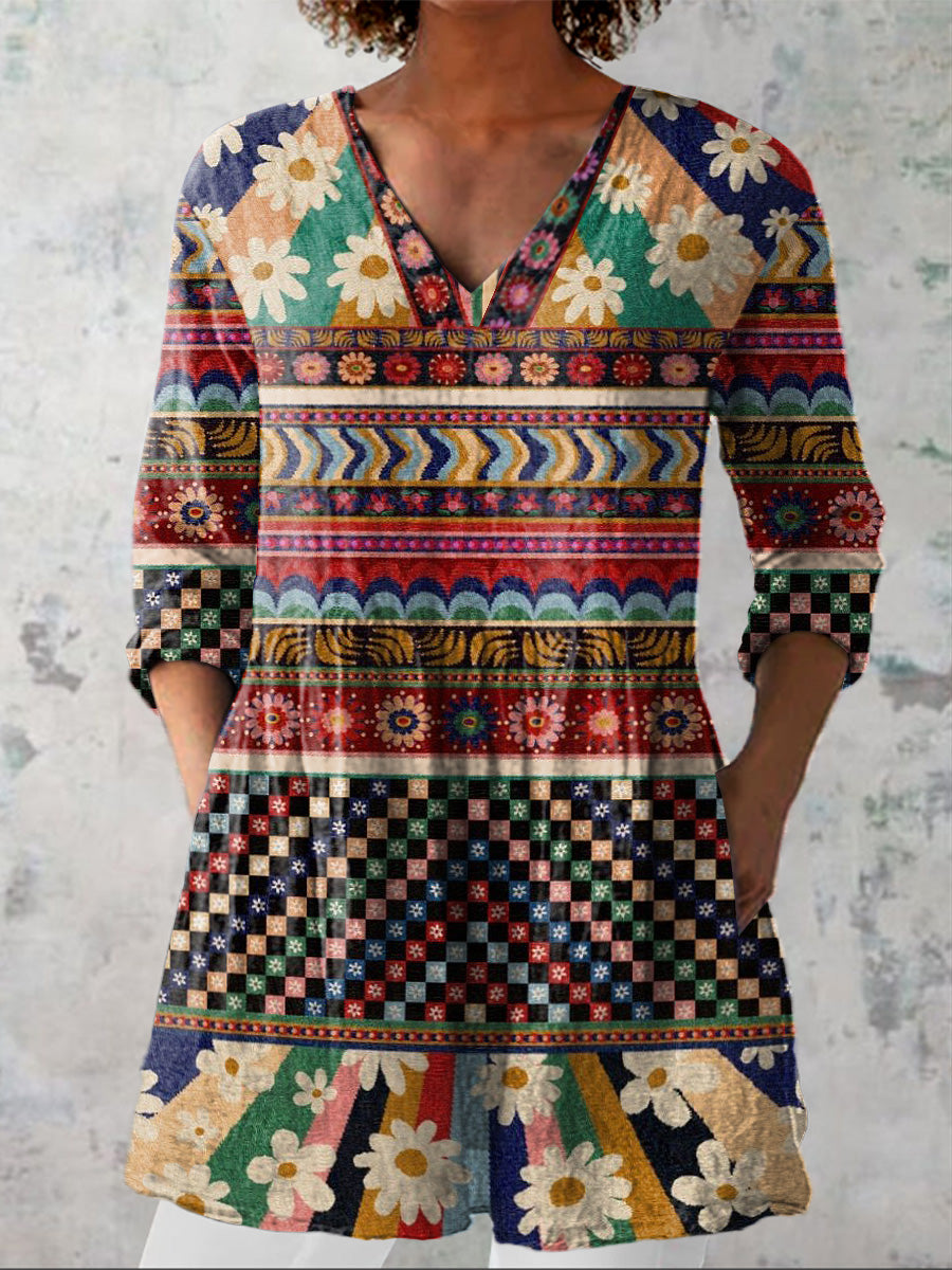 Retro Ethnic Floral Pattern Printed Women's Casual Linen V-Neck Shirt