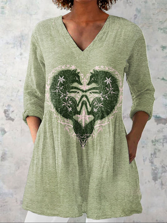 Women's Vintage Wolf Love Floral Art Print Casual Linen V-neck Shirt