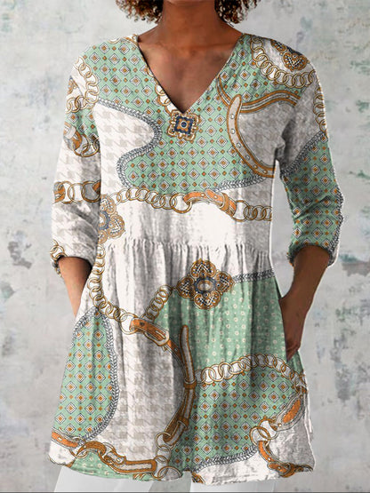 Retro Patchwork Pattern Printed Women's Casual Linen V-Neck Shirt